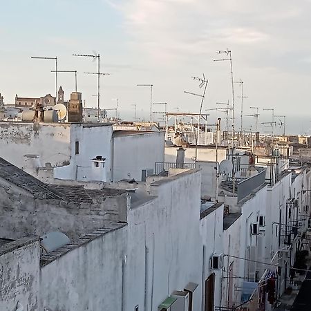 L'Angolo Dell' Ottocento 奥斯图尼 外观 照片